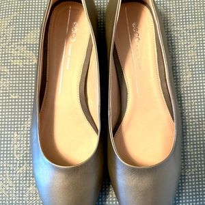 Ecco flats, European size 39, bronze metallic color, never worn.